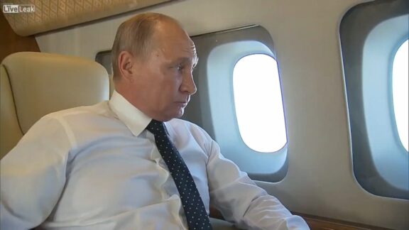 Putin visitará China por primera vez desde que fue expedida su orden de arresto putin