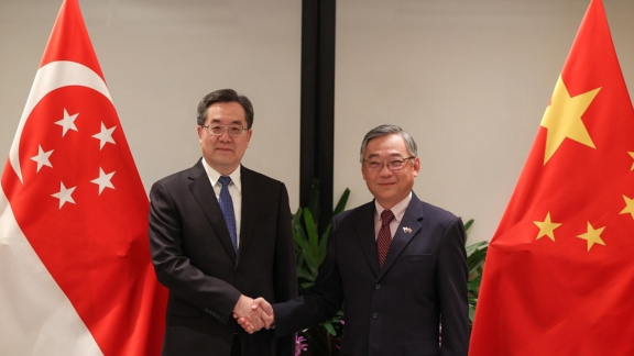 China y Singapur fortalecen sus vínculos Image