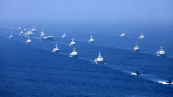 Taiwán asegura que China realizó el mayor despliegue naval en aguas regionales en décadas Image