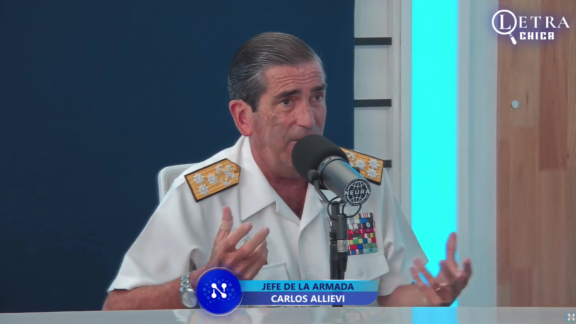 La situación de los Super Étendard, submarinos y drones para la Armada Image