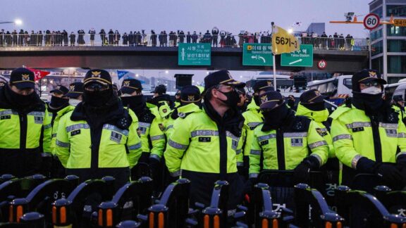 Corea del sur: el Presidente Yoon enfrenta un segundo intento de arresto Image