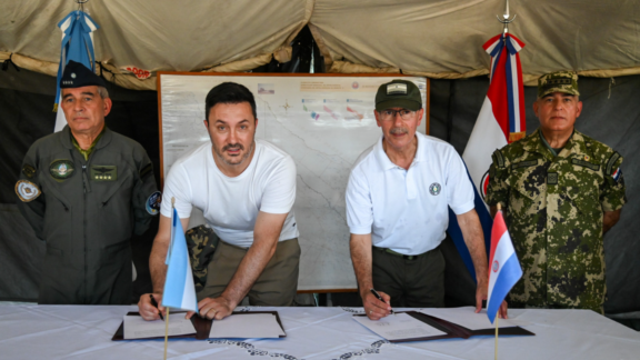 Argentina y Paraguay trabajarán en conjunto para vigilar las fronteras Image