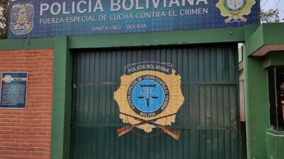 fuerza-especial-de-lucha-contra-el-crimen_1452324113_1140x520_0