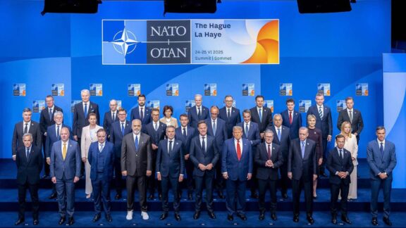 Por primera vez, los 32 miembros de la OTAN alcanzan el objetivo del 2% de gasto en defensa OTAN