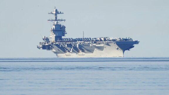 Estados Unidos despliega el portaaviones Gerald Ford en el Caribe en medio de tensiones con Venezuela Image